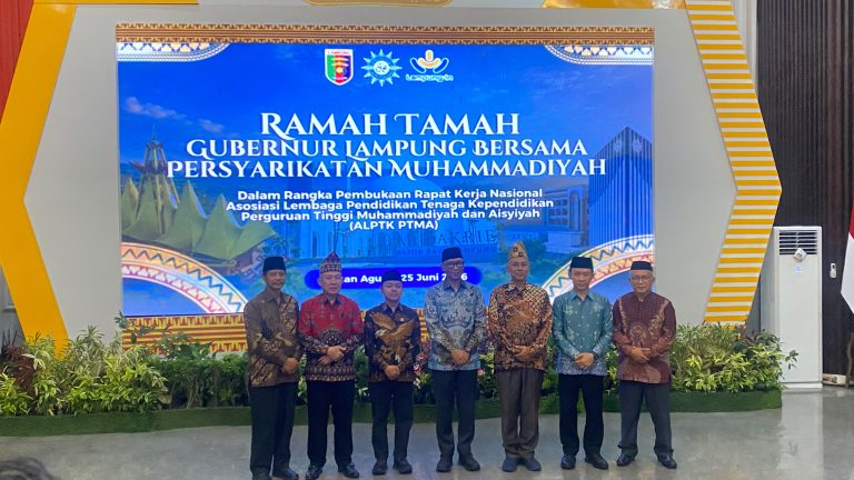 Gubernur Lampung dan Wamendikdasmen RI Beri Apresiasi terhadap ALPTK PTMA pada Rakernas XVII dan ProfunEdu 12th 2026
