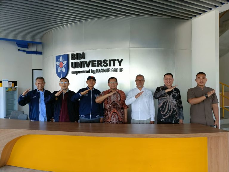 BIM University Gandeng Tiga Profesor UMS Perkuat Ekosistem Riset dan Inovasi